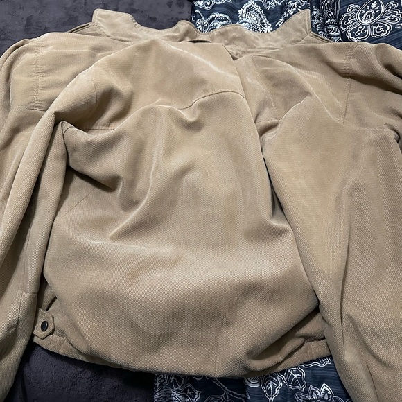 Men’s Jacket - Picture 4 of 4